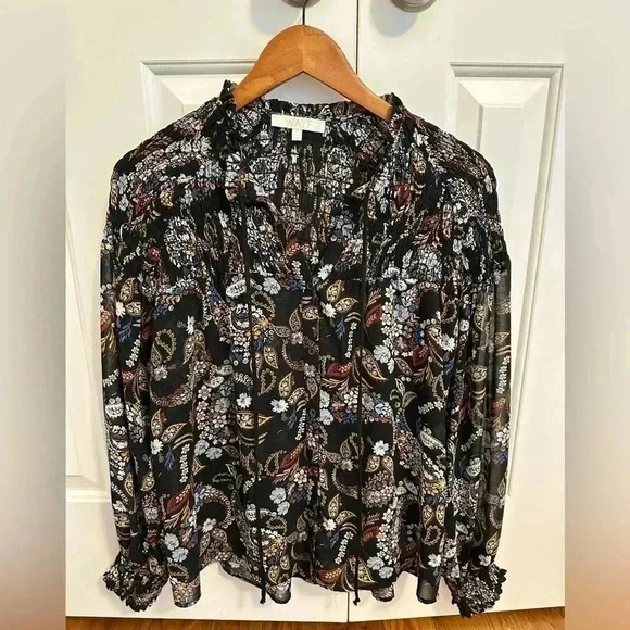 WAYF Black Floral Russell Tie Bust Button Down Long Sleeve Blouse size M - Picture 1 of 9
